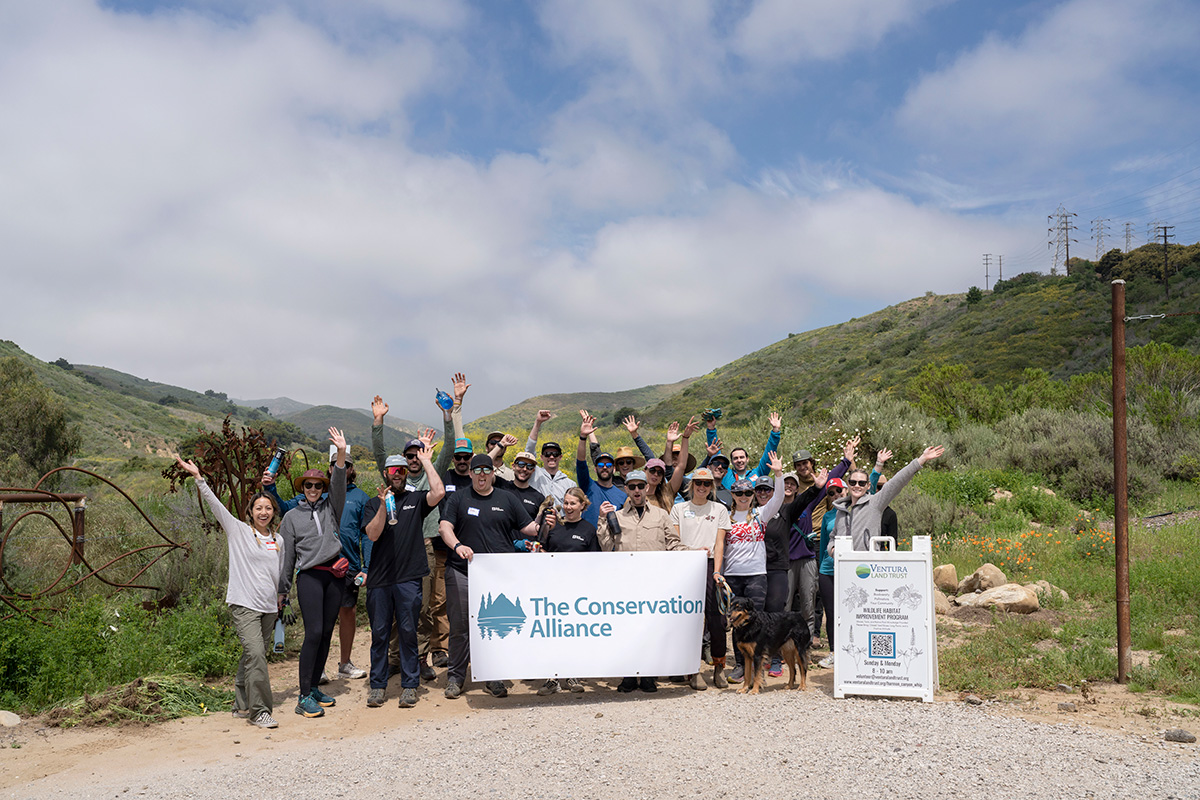 Conservation Alliance member organizations joined Ventura Land Trust at